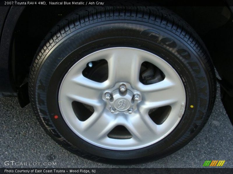  2007 RAV4 4WD Wheel