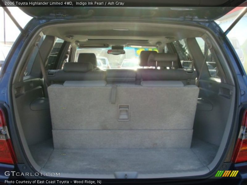Indigo Ink Pearl / Ash Gray 2006 Toyota Highlander Limited 4WD