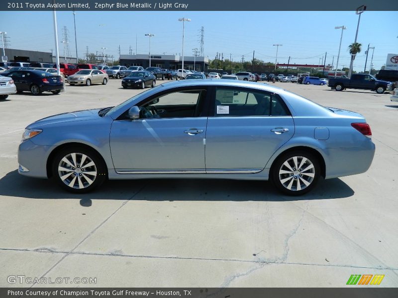 Zephyr Blue Metallic / Light Gray 2011 Toyota Avalon Limited