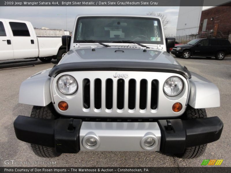 Bright Silver Metallic / Dark Slate Gray/Medium Slate Gray 2009 Jeep Wrangler Sahara 4x4