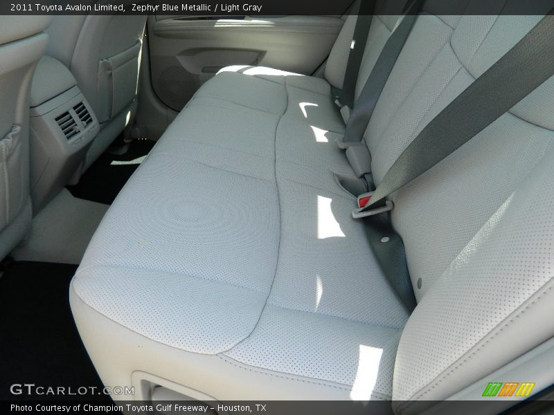 Zephyr Blue Metallic / Light Gray 2011 Toyota Avalon Limited