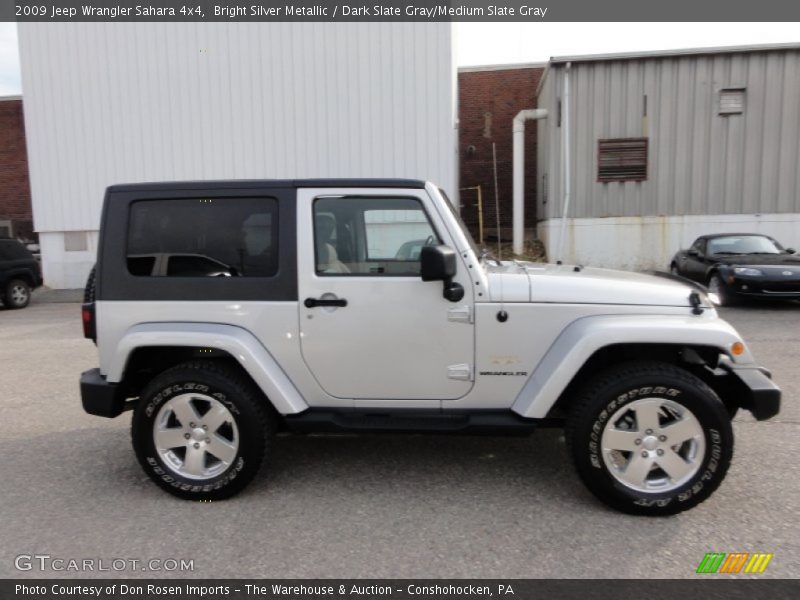 Bright Silver Metallic / Dark Slate Gray/Medium Slate Gray 2009 Jeep Wrangler Sahara 4x4