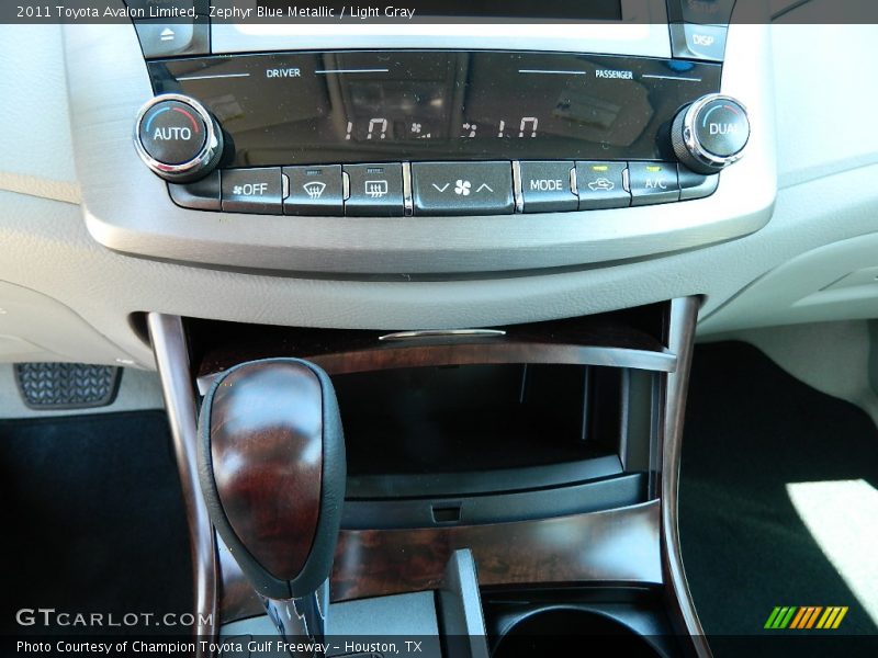 Zephyr Blue Metallic / Light Gray 2011 Toyota Avalon Limited