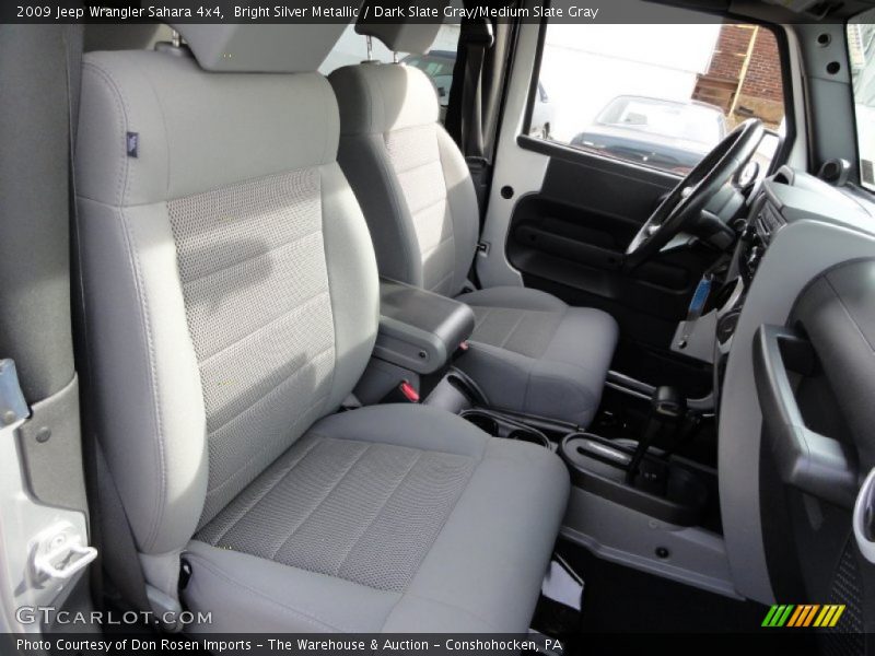 Bright Silver Metallic / Dark Slate Gray/Medium Slate Gray 2009 Jeep Wrangler Sahara 4x4