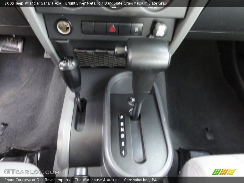 Bright Silver Metallic / Dark Slate Gray/Medium Slate Gray 2009 Jeep Wrangler Sahara 4x4