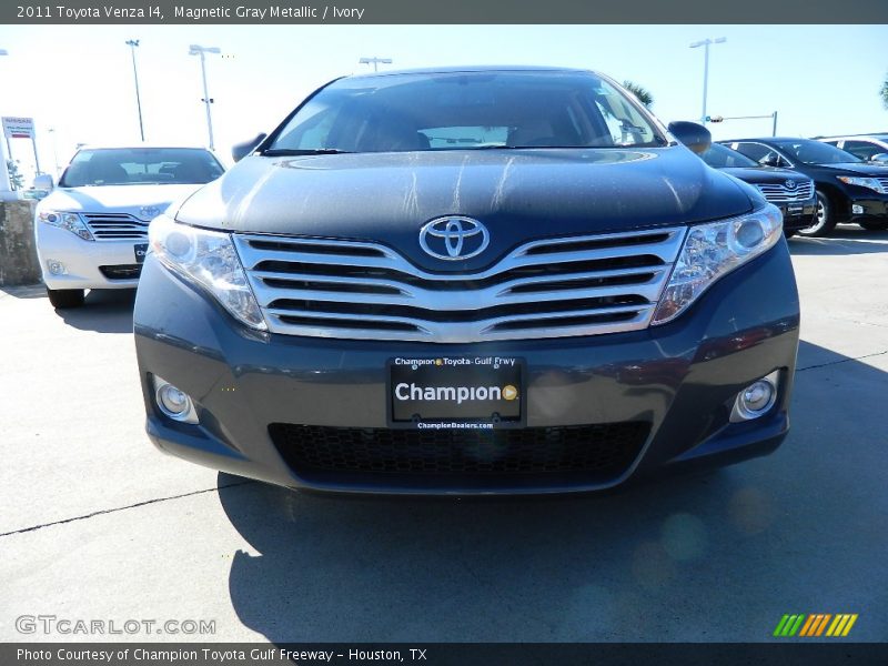Magnetic Gray Metallic / Ivory 2011 Toyota Venza I4