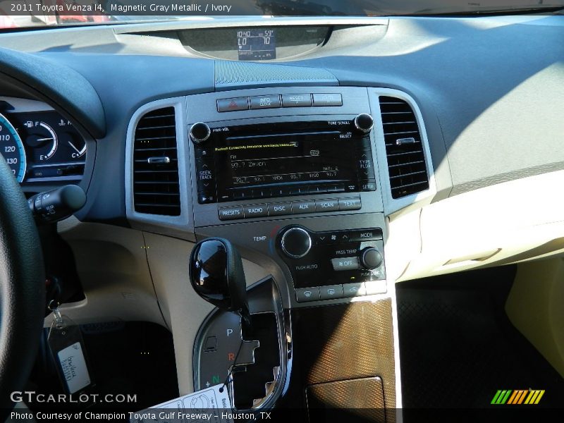 Magnetic Gray Metallic / Ivory 2011 Toyota Venza I4