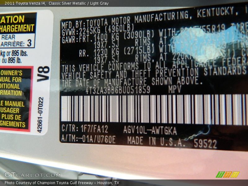 Classic Silver Metallic / Light Gray 2011 Toyota Venza I4