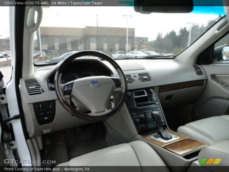 Ice White / Taupe/Light Taupe 2005 Volvo XC90 T6 AWD