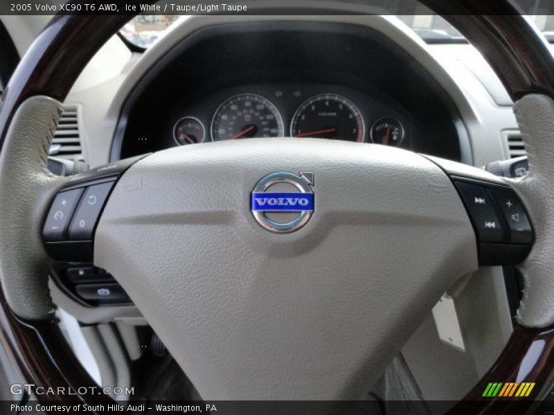 Ice White / Taupe/Light Taupe 2005 Volvo XC90 T6 AWD