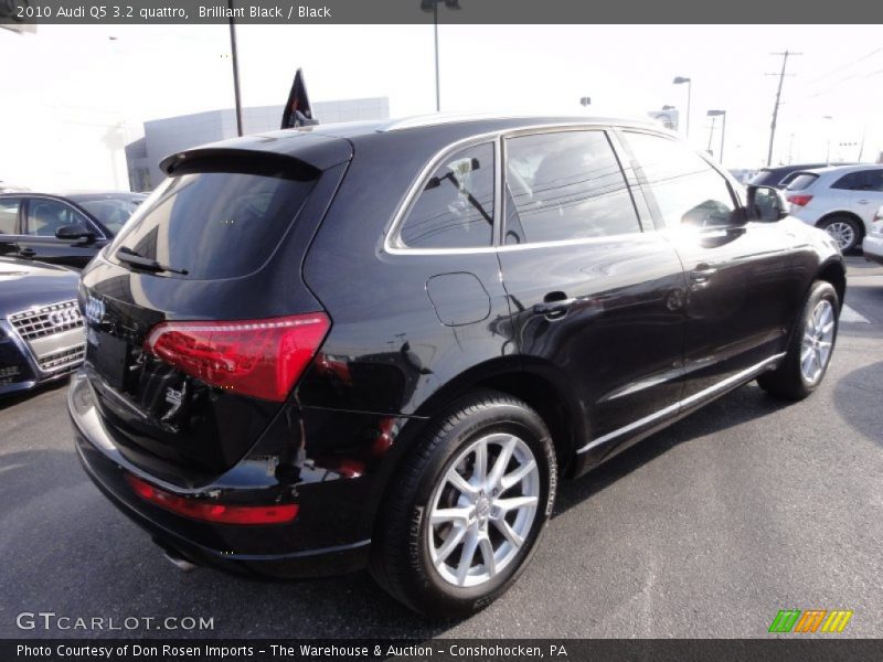 Brilliant Black / Black 2010 Audi Q5 3.2 quattro