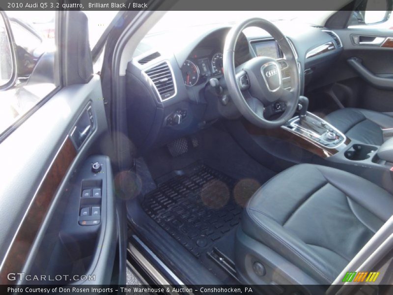 Brilliant Black / Black 2010 Audi Q5 3.2 quattro