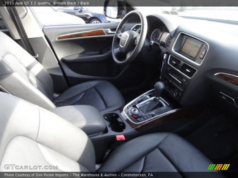 Brilliant Black / Black 2010 Audi Q5 3.2 quattro