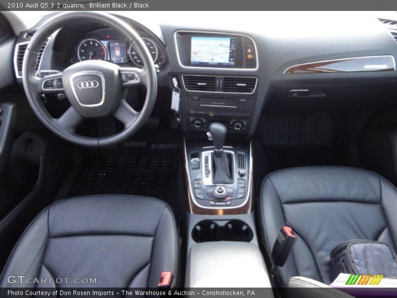 Brilliant Black / Black 2010 Audi Q5 3.2 quattro