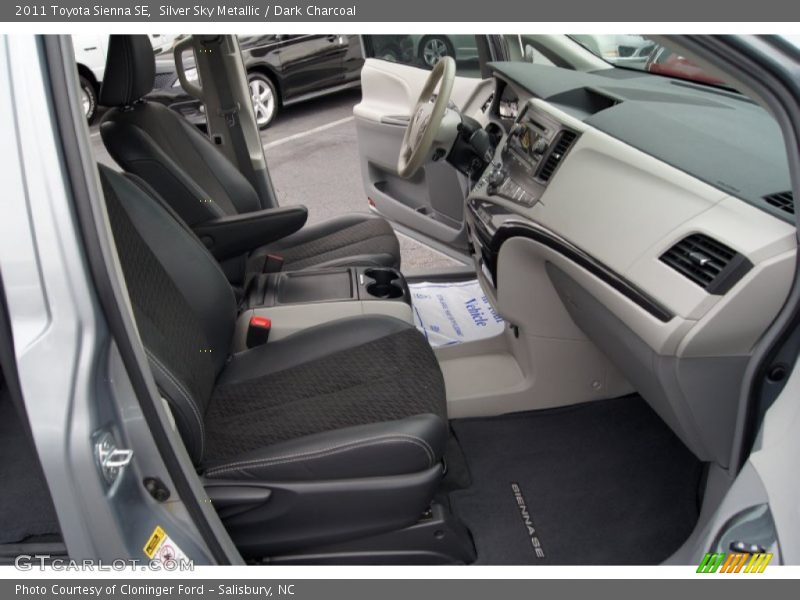 Silver Sky Metallic / Dark Charcoal 2011 Toyota Sienna SE