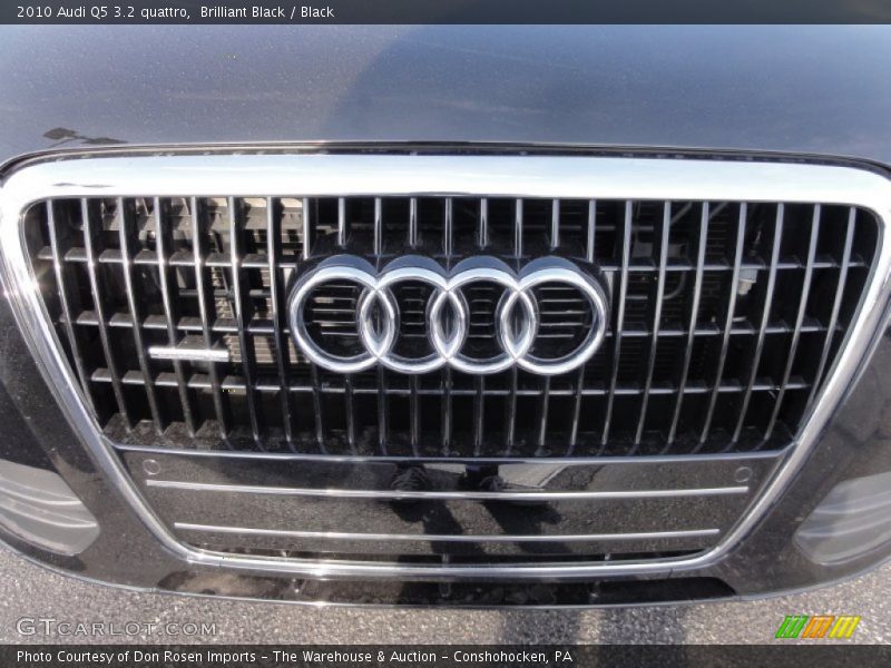 Brilliant Black / Black 2010 Audi Q5 3.2 quattro