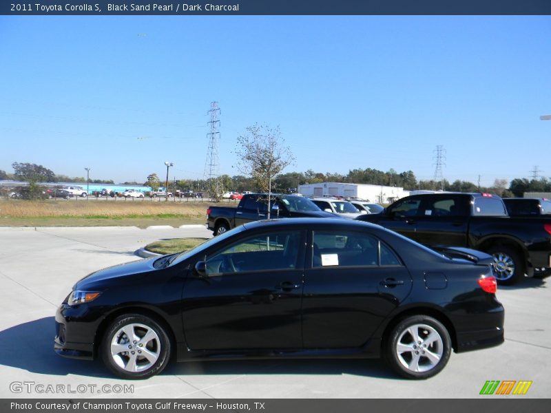 Black Sand Pearl / Dark Charcoal 2011 Toyota Corolla S