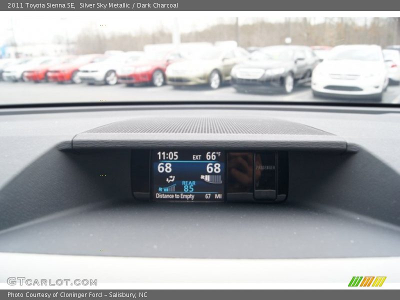 Silver Sky Metallic / Dark Charcoal 2011 Toyota Sienna SE