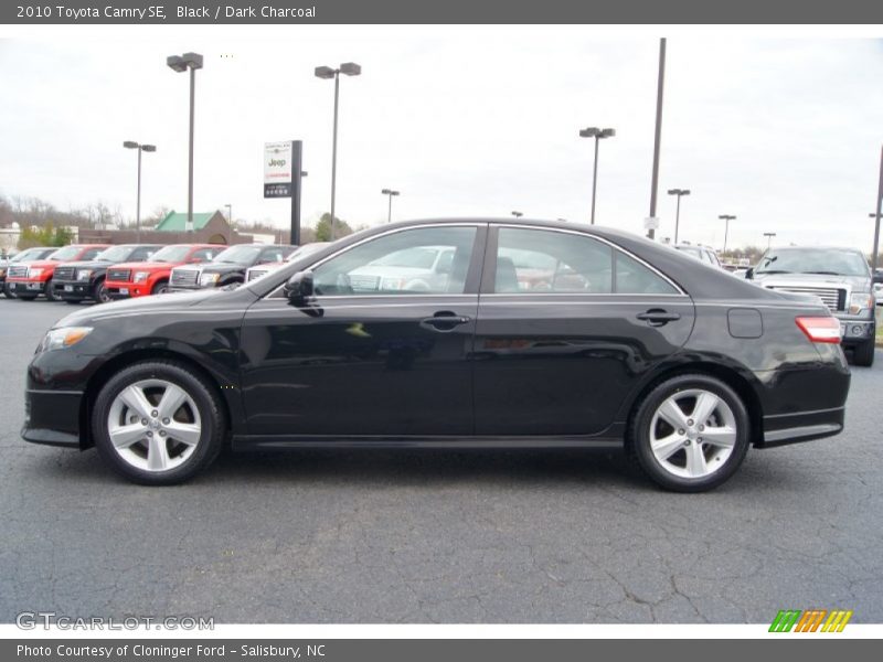 Black / Dark Charcoal 2010 Toyota Camry SE