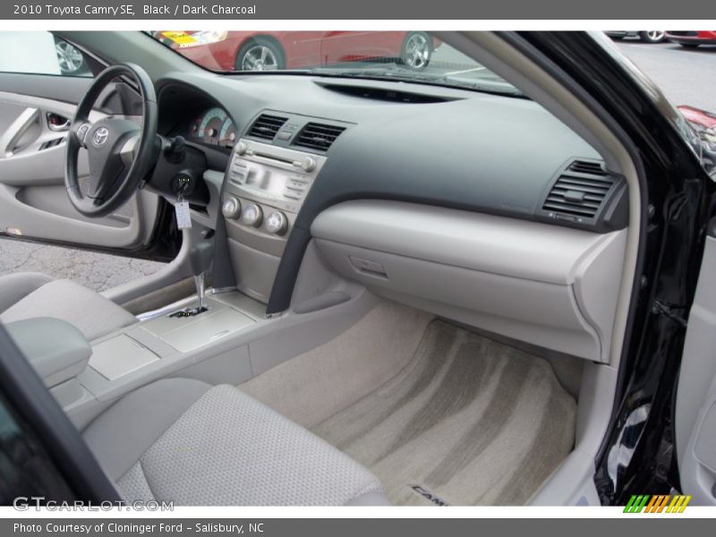 Black / Dark Charcoal 2010 Toyota Camry SE