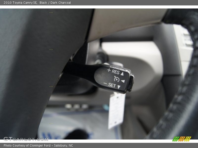 Black / Dark Charcoal 2010 Toyota Camry SE