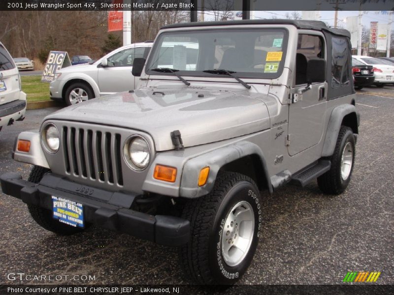 Silverstone Metallic / Agate Black 2001 Jeep Wrangler Sport 4x4