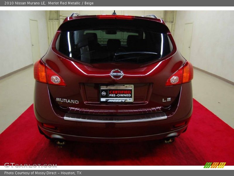 Merlot Red Metallic / Beige 2010 Nissan Murano LE