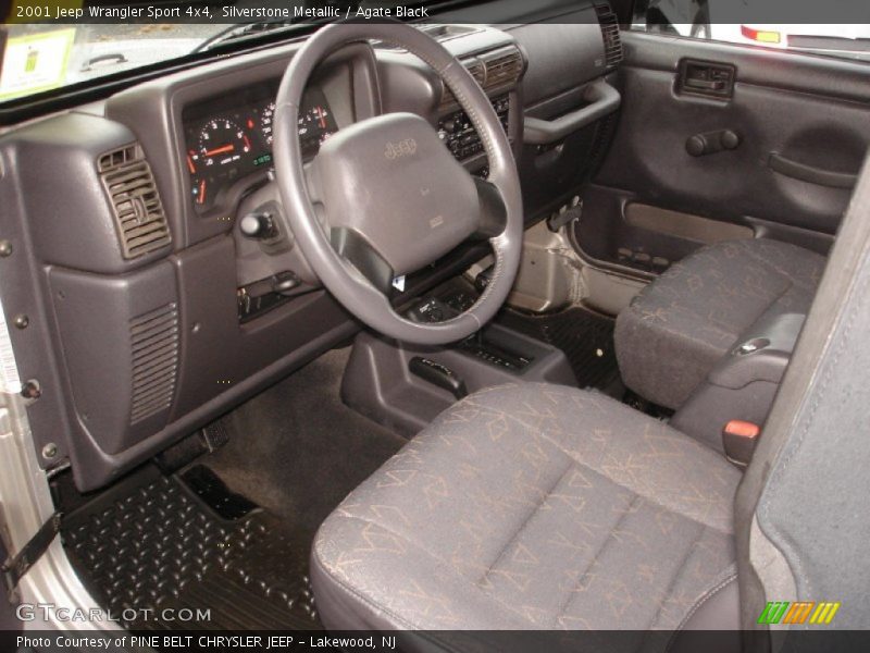 Silverstone Metallic / Agate Black 2001 Jeep Wrangler Sport 4x4