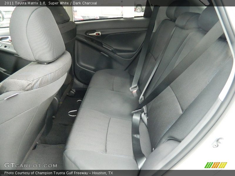 Super White / Dark Charcoal 2011 Toyota Matrix 1.8