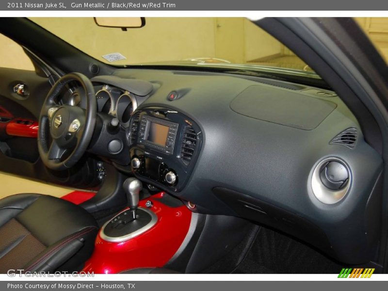 Gun Metallic / Black/Red w/Red Trim 2011 Nissan Juke SL
