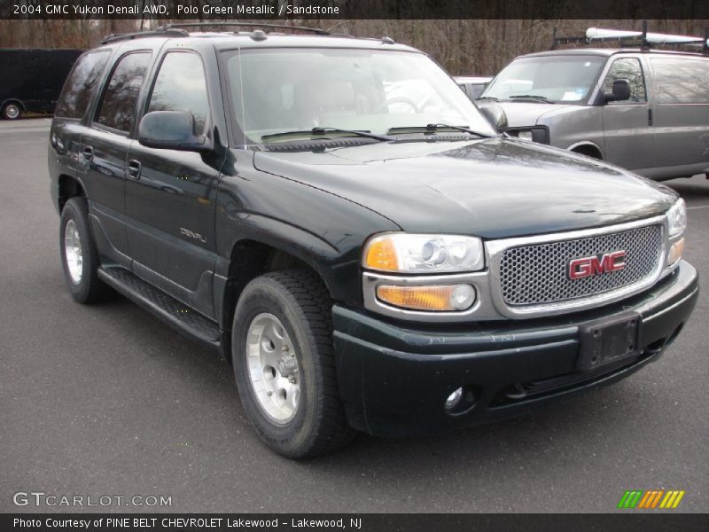 Polo Green Metallic / Sandstone 2004 GMC Yukon Denali AWD