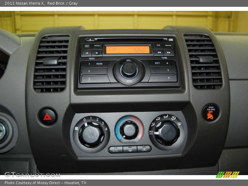 Red Brick / Gray 2011 Nissan Xterra X