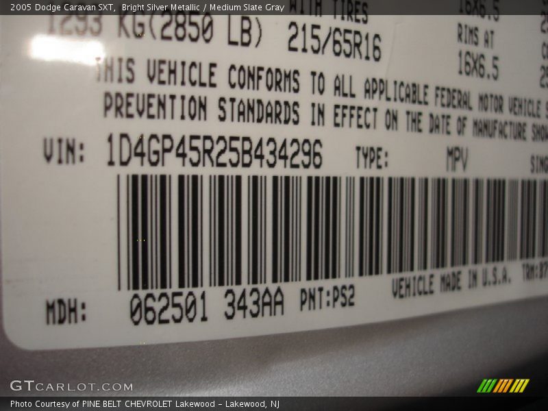 Bright Silver Metallic / Medium Slate Gray 2005 Dodge Caravan SXT