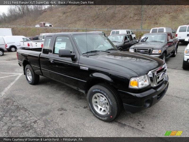 Front 3/4 View of 2011 Ranger XLT SuperCab 4x4