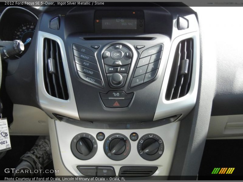 Ingot Silver Metallic / Stone 2012 Ford Focus SE 5-Door