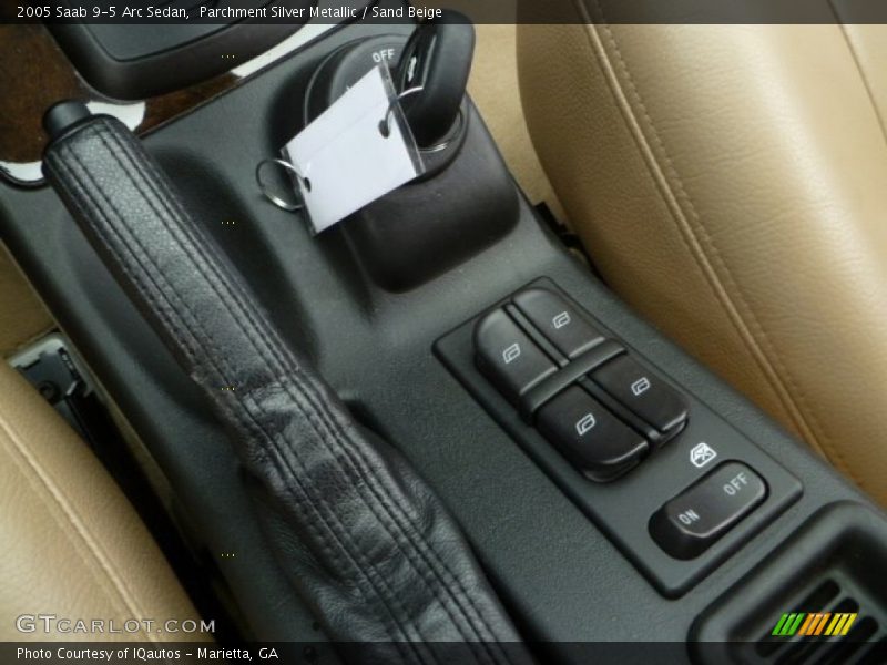 Keys of 2005 9-5 Arc Sedan