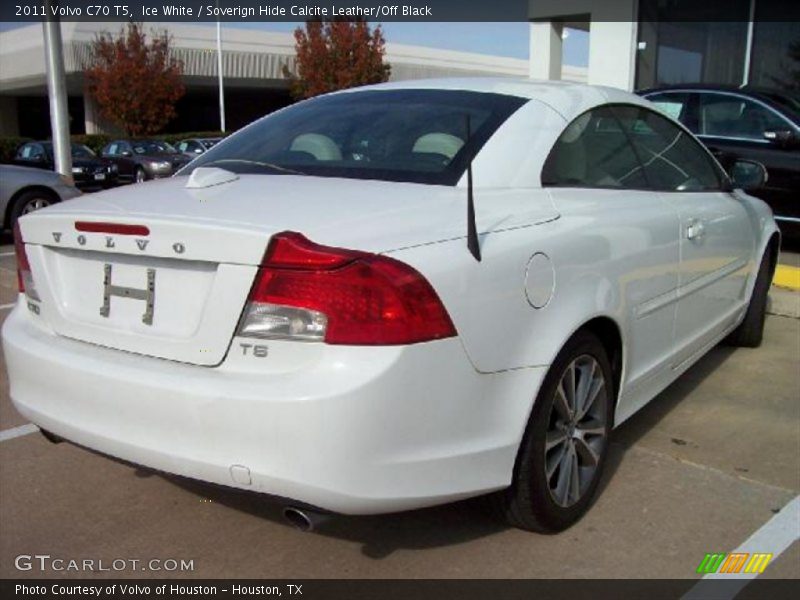 Ice White / Soverign Hide Calcite Leather/Off Black 2011 Volvo C70 T5