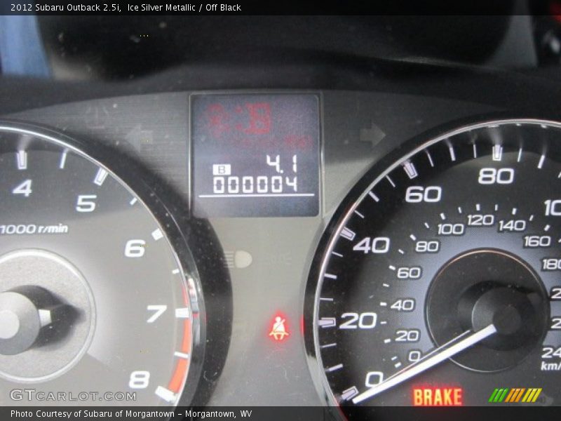 Ice Silver Metallic / Off Black 2012 Subaru Outback 2.5i