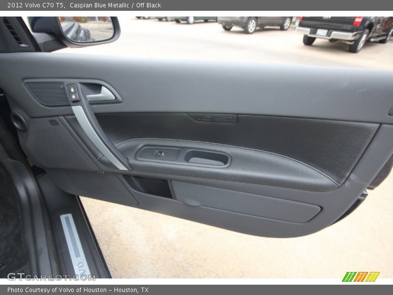 Caspian Blue Metallic / Off Black 2012 Volvo C70 T5