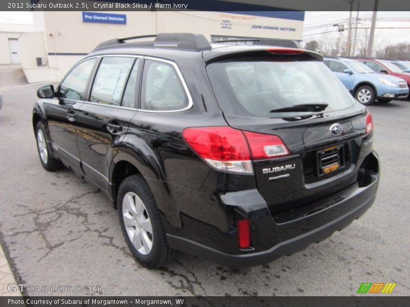 Crystal Black Silica / Warm Ivory 2012 Subaru Outback 2.5i