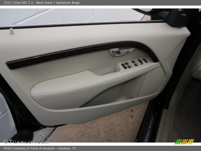 Black Stone / Sandstone Beige 2012 Volvo S80 3.2