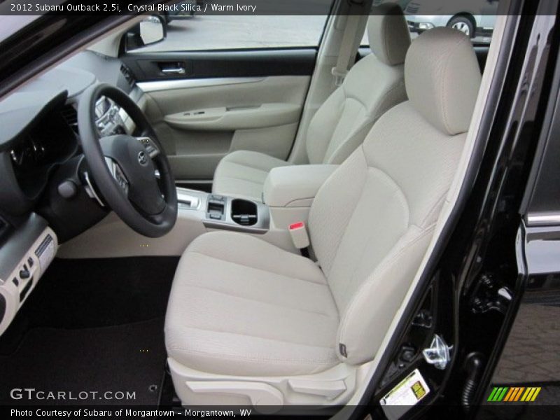 Crystal Black Silica / Warm Ivory 2012 Subaru Outback 2.5i