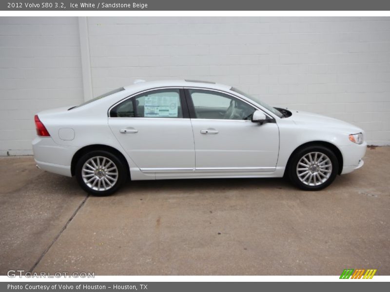 Ice White / Sandstone Beige 2012 Volvo S80 3.2