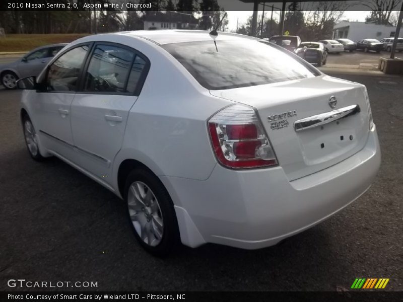 Aspen White / Charcoal 2010 Nissan Sentra 2.0
