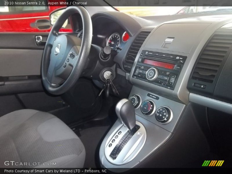 Aspen White / Charcoal 2010 Nissan Sentra 2.0