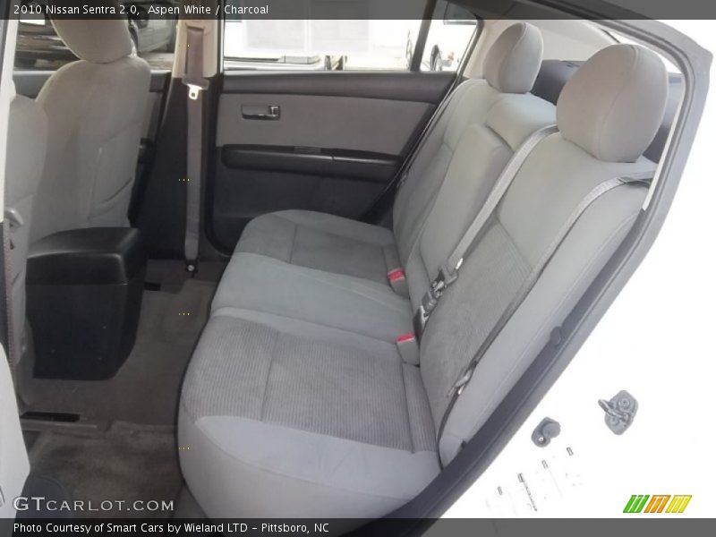 Aspen White / Charcoal 2010 Nissan Sentra 2.0