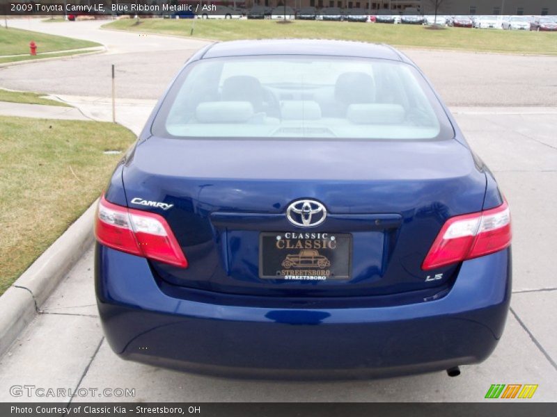 Blue Ribbon Metallic / Ash 2009 Toyota Camry LE