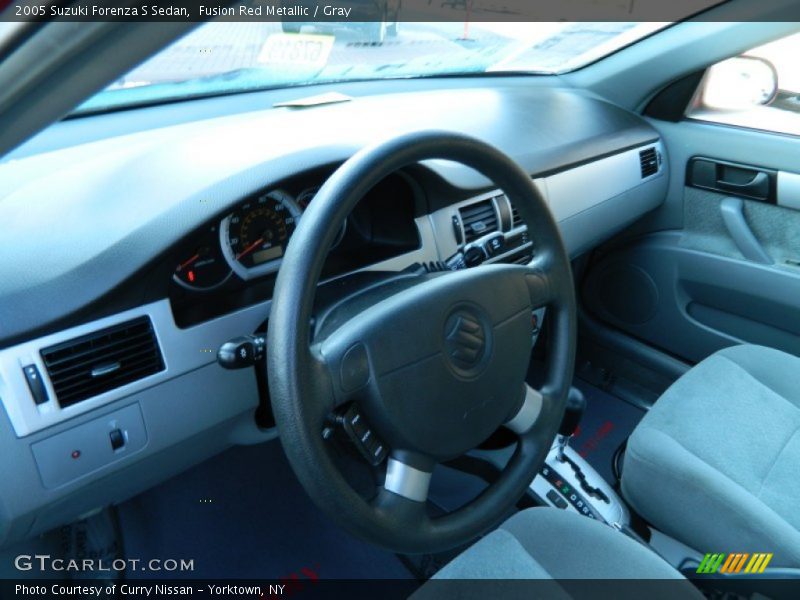 Fusion Red Metallic / Gray 2005 Suzuki Forenza S Sedan