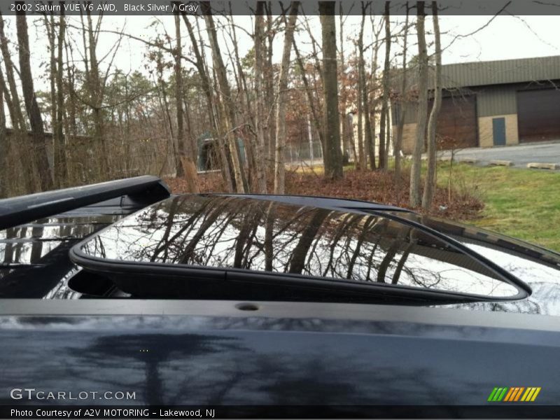 Black Silver / Gray 2002 Saturn VUE V6 AWD