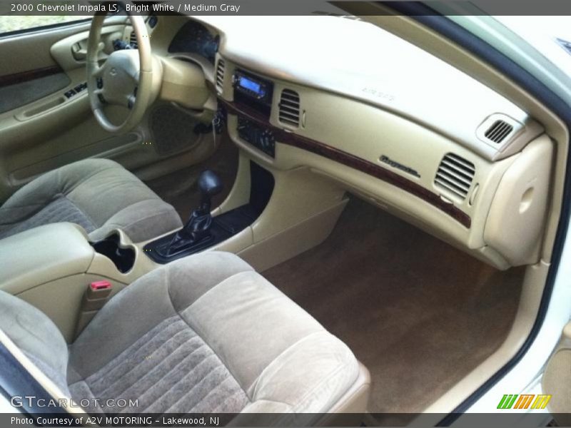 Bright White / Medium Gray 2000 Chevrolet Impala LS
